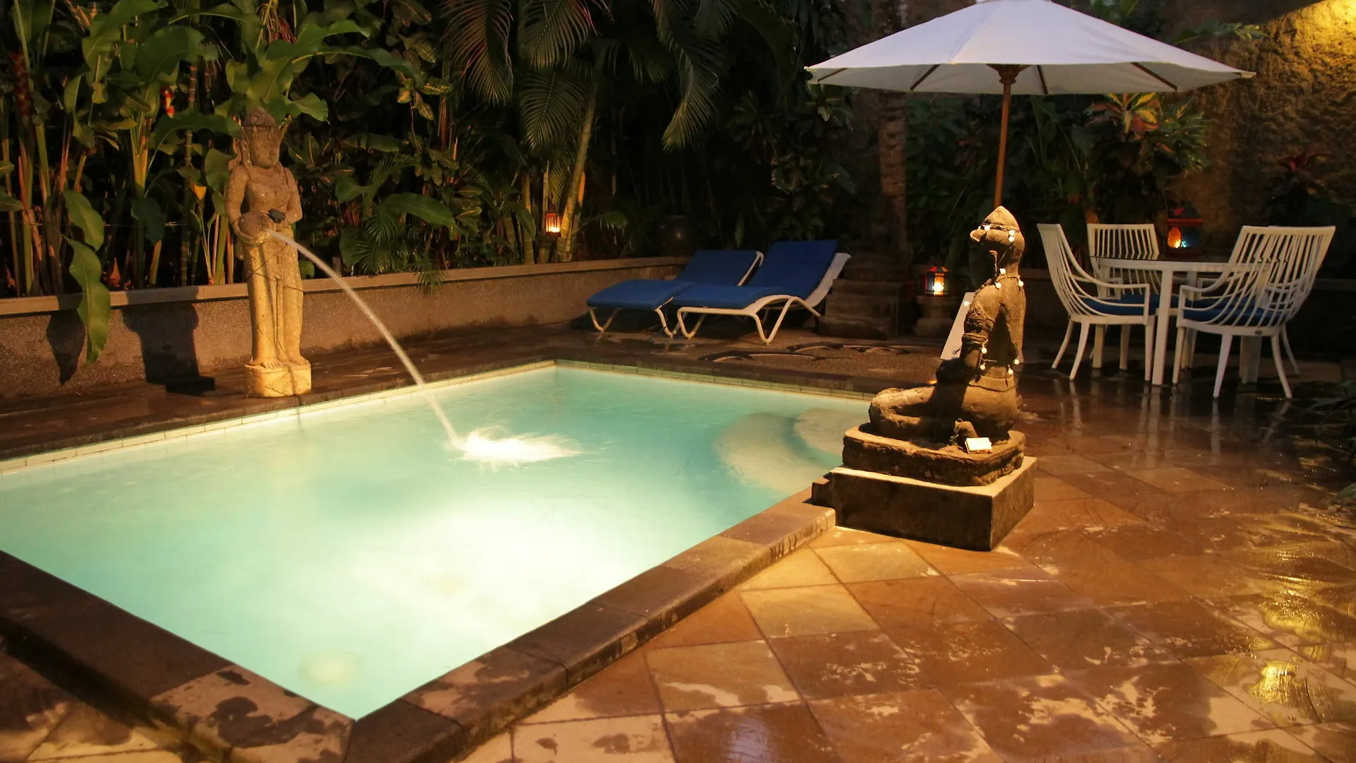 Villa Shantia Seminyak  0*, Seminyak (Bali)